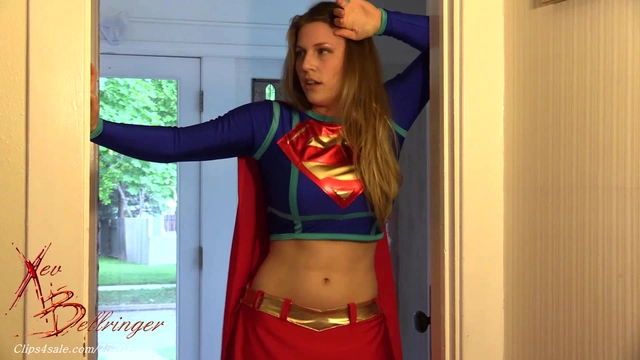 Supergirl Convierte En Una Esclava Sexo
